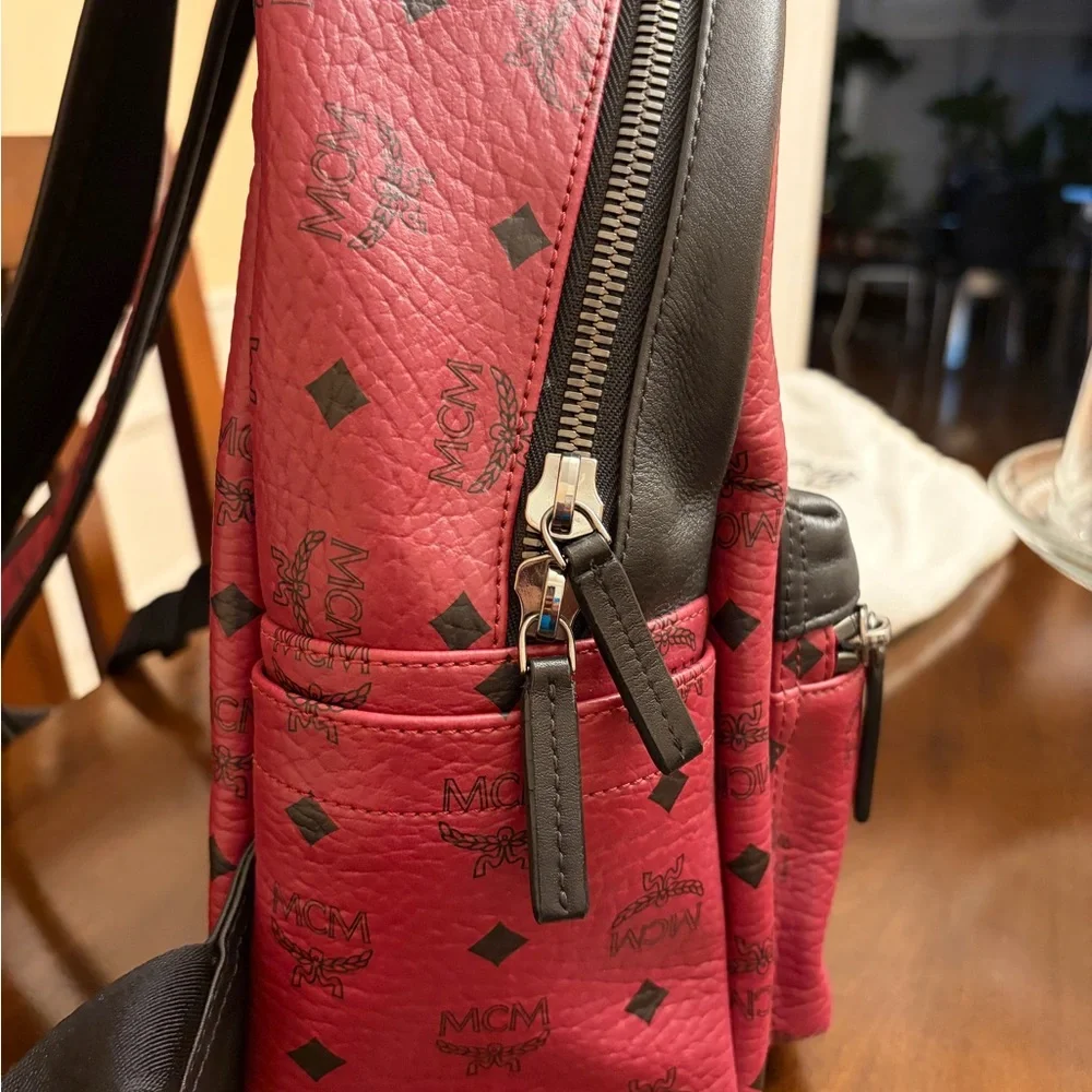 MCM Red and Black Logo Backpack - Picture 4 of 11